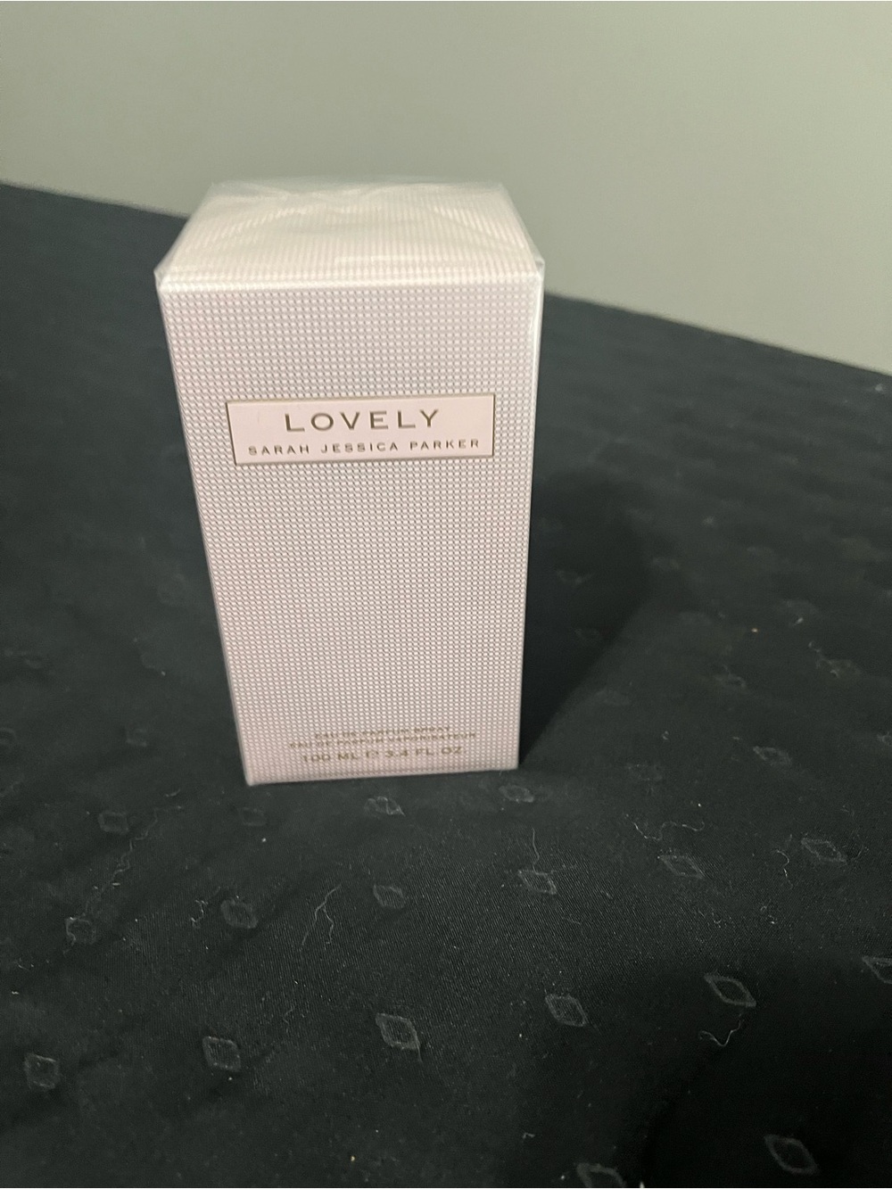 Lovely by Sarah Jessica Parker  — NWT